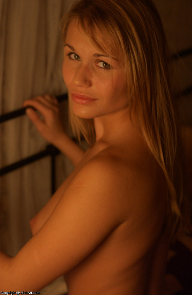PAULA A