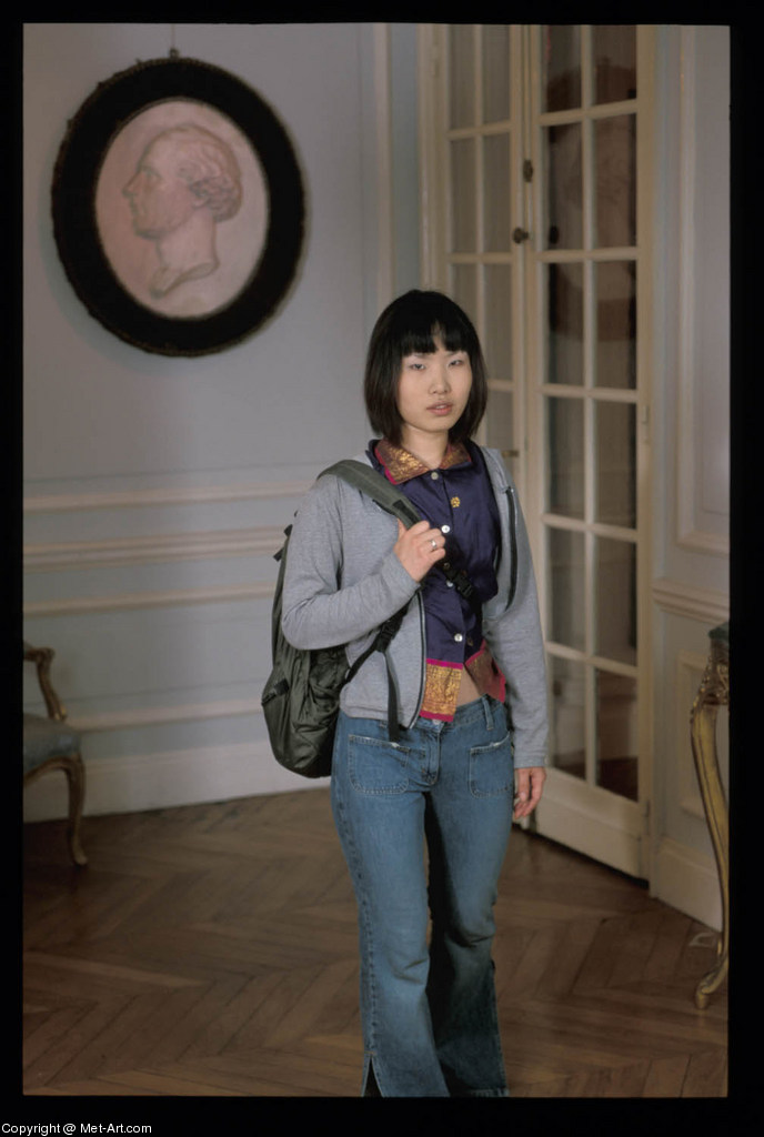MINAKO B