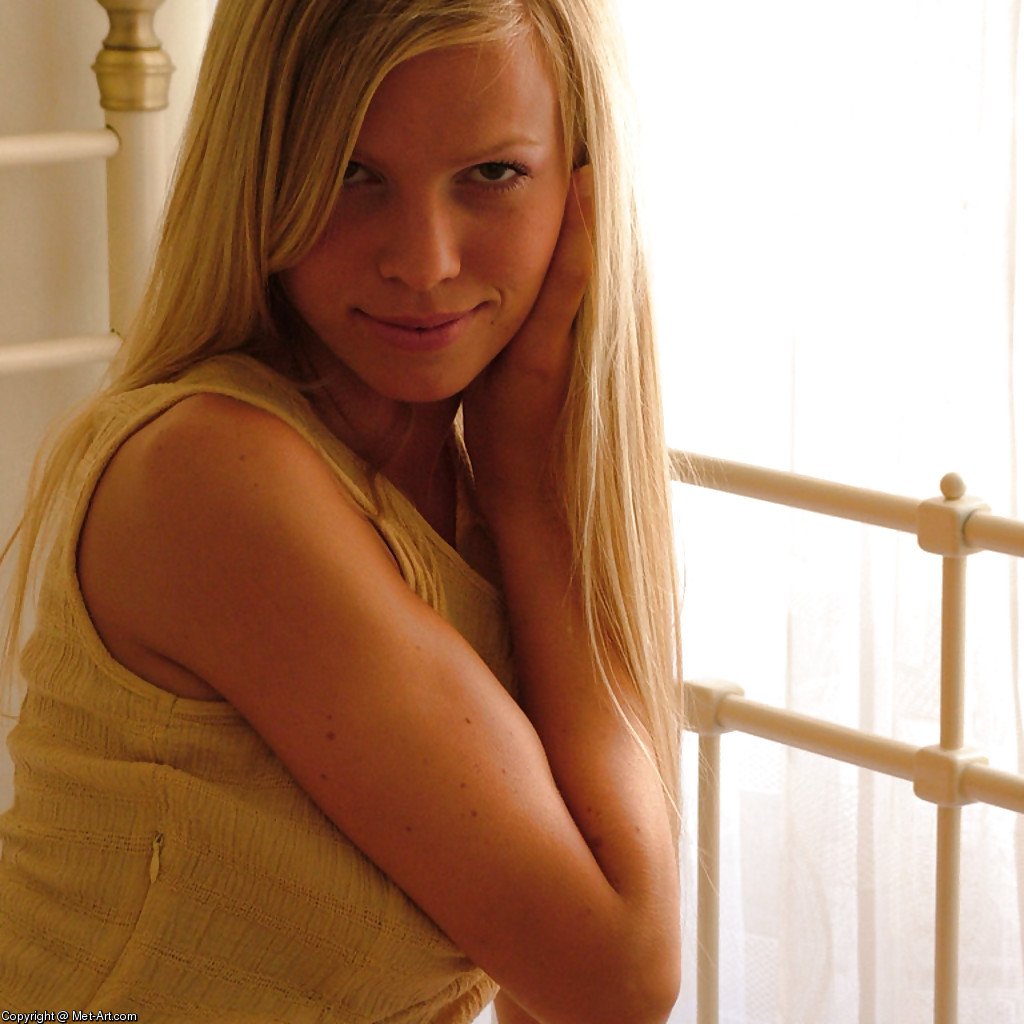 MARKETA B