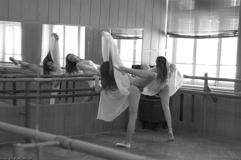 JASMINE A & ULIYA E
