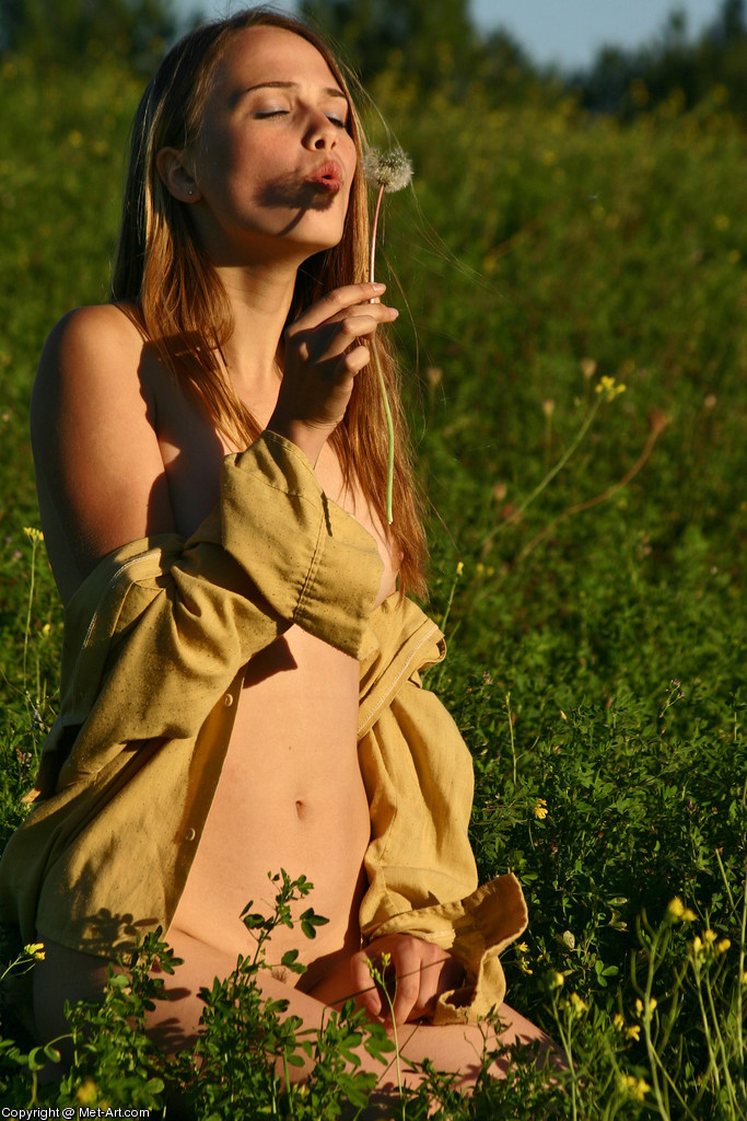 JULIA I
