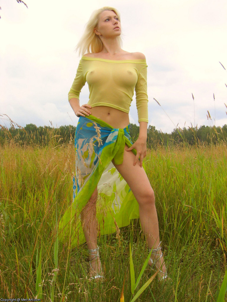 MARIA D