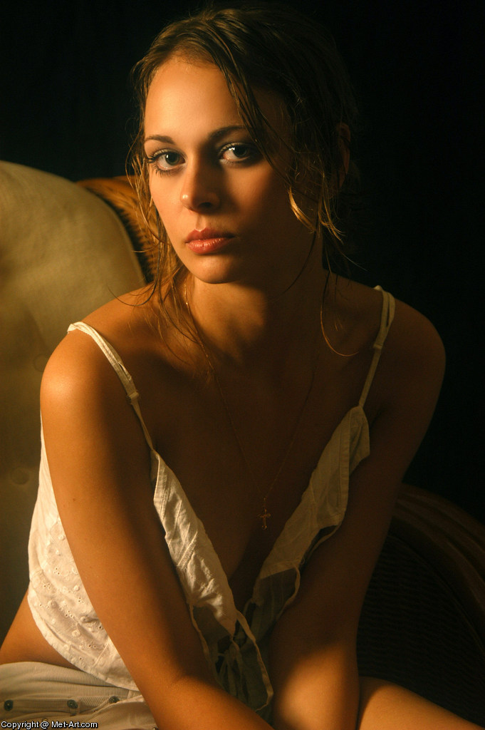 OLYA F
