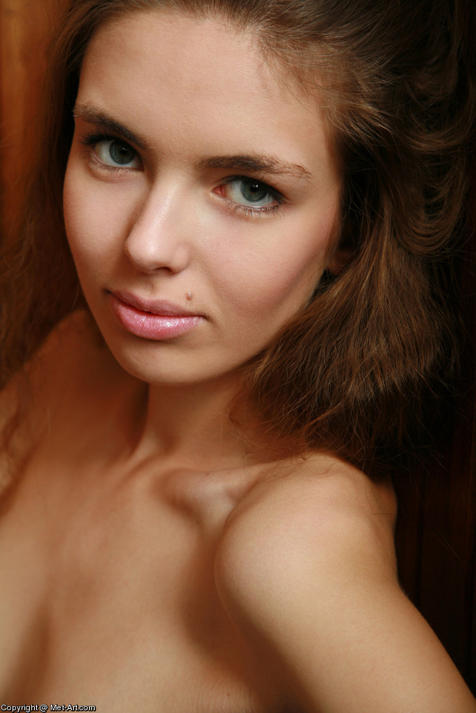 ALENA I