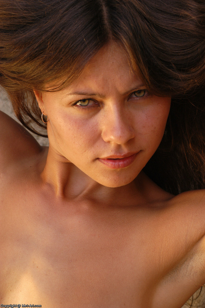 ALENA M