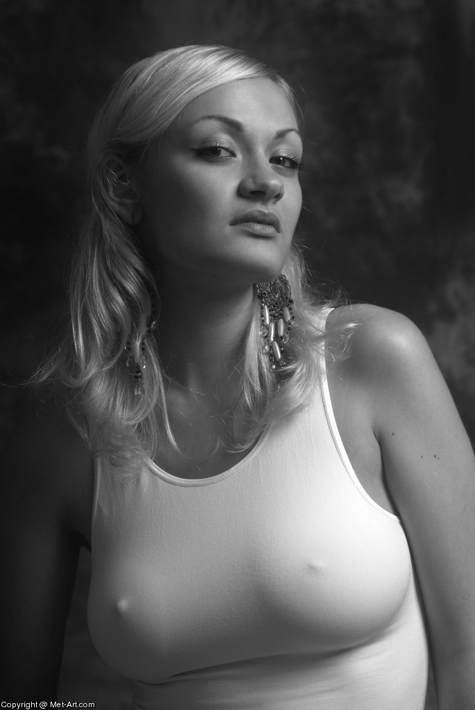DARIA B