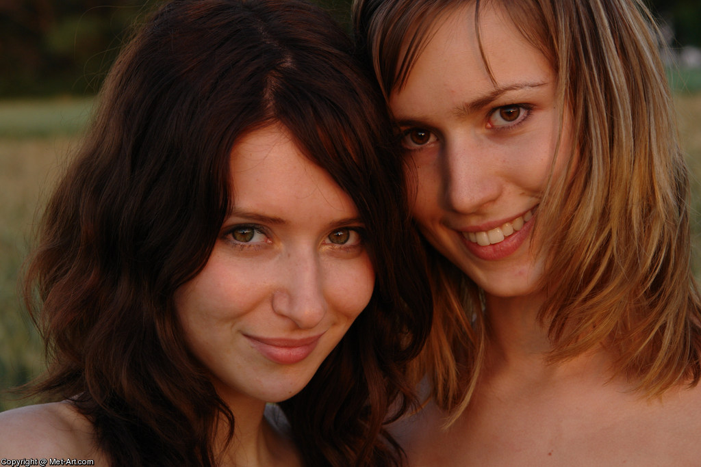 ALIZEYA A & DARY A