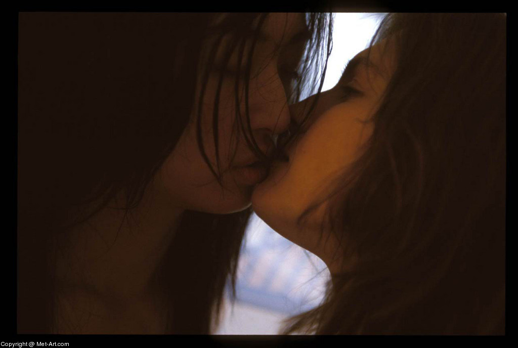 YUKA B & MELINDA A