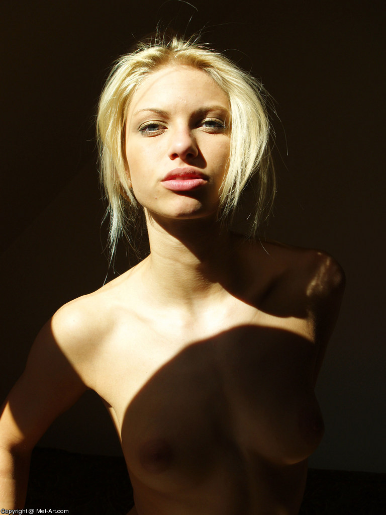EVI B