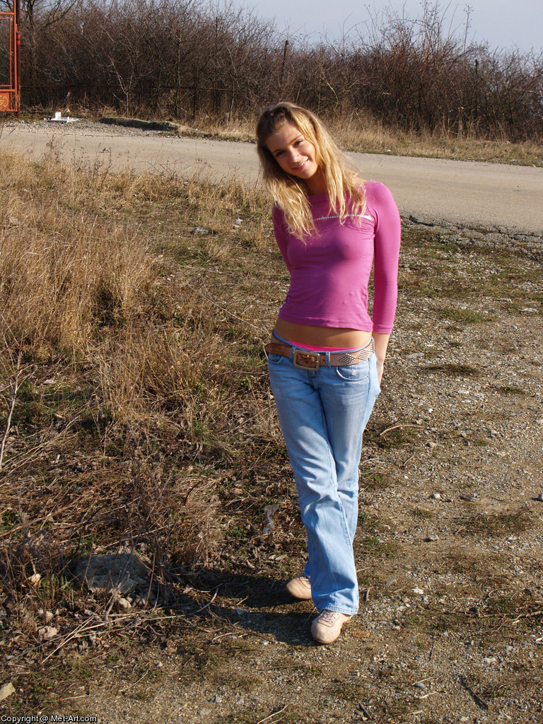 EVA G