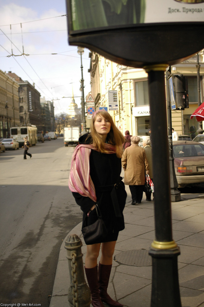 YANA B