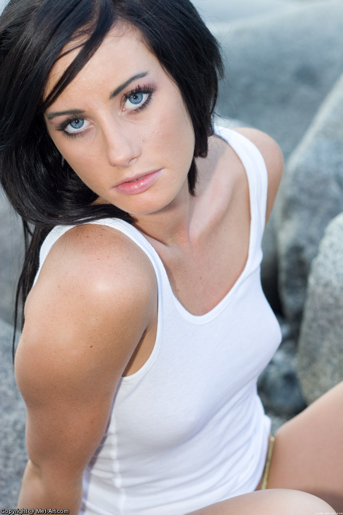 JUSTINE JEWEL