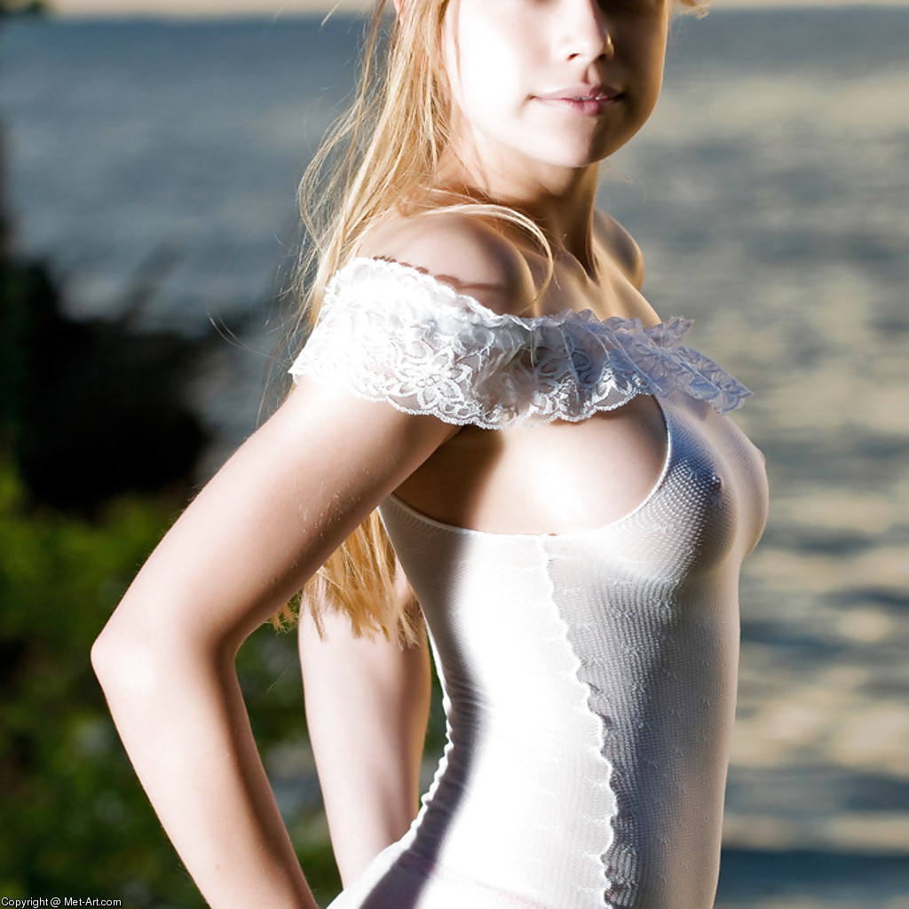 DINA C