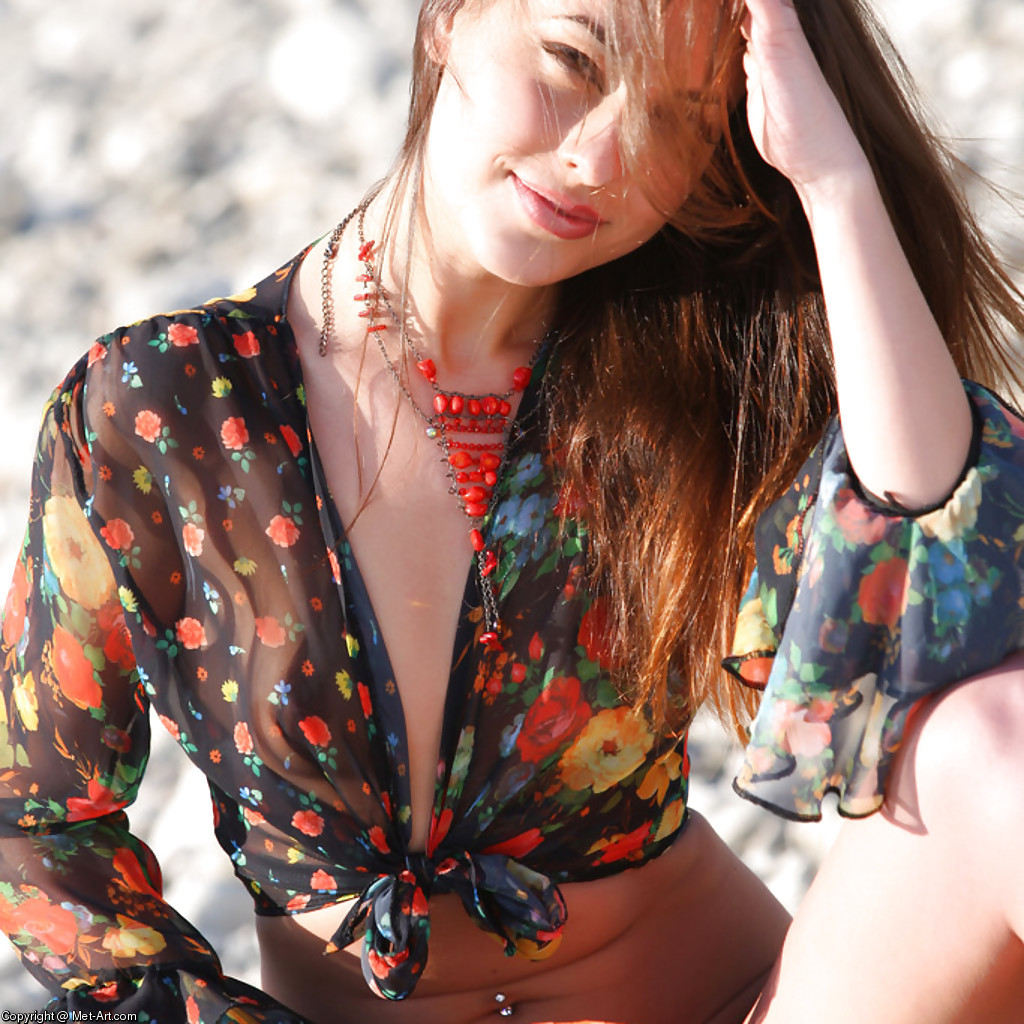 LORENA B
