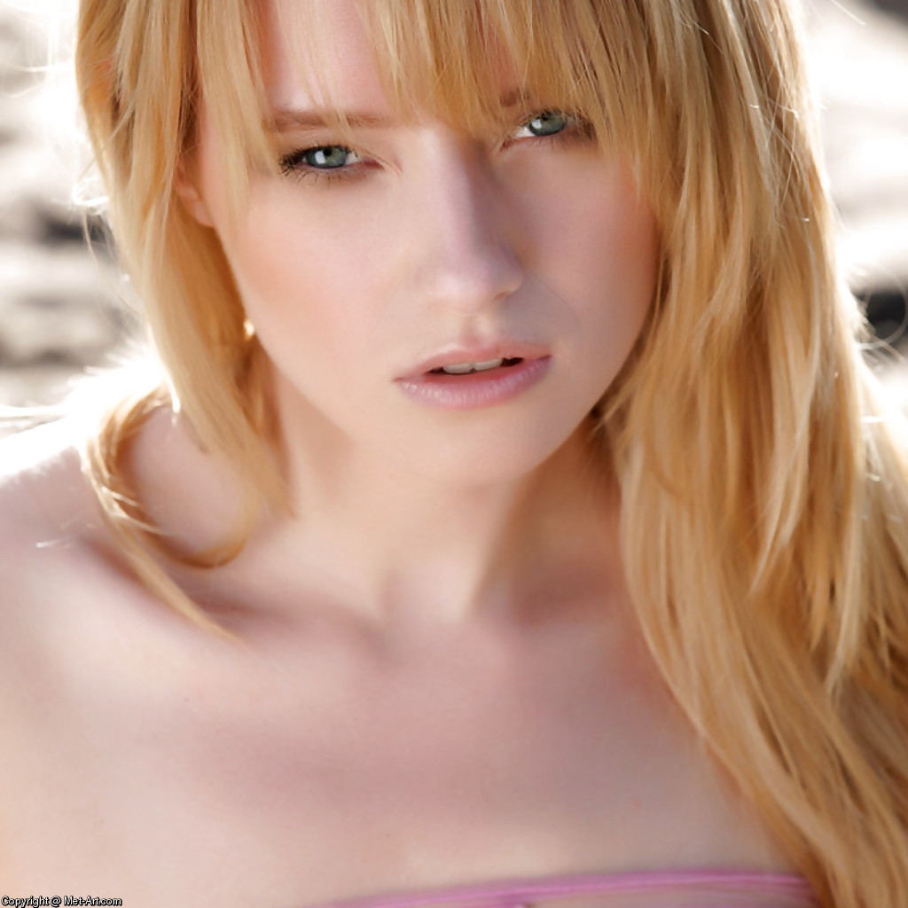 VELVET A